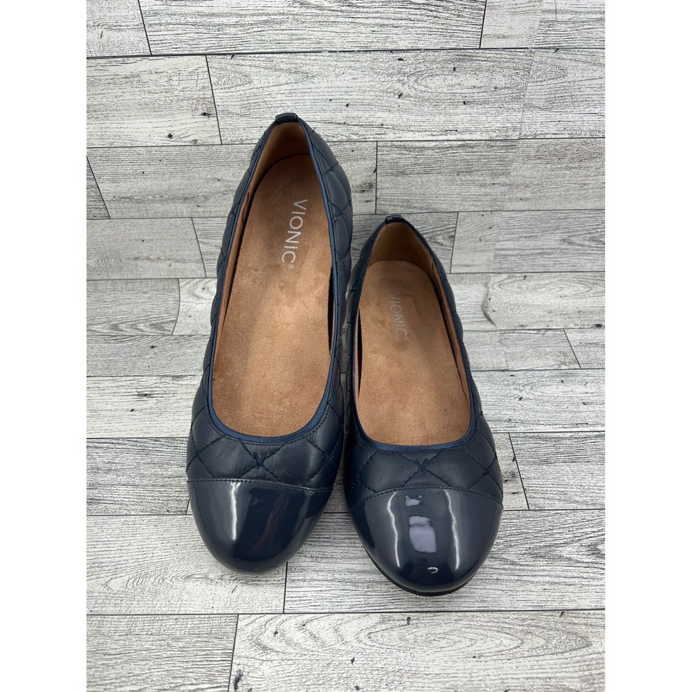 Vionic Desiree Navy Blue Quilted Leather Cap Toe Ballet Flats Women Sz 7.5
